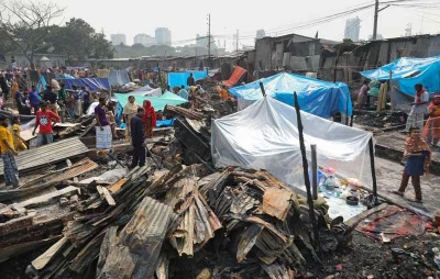 People in slums are already living hand to mouth and this fire has destroyed their hard earned worldly possessions | Rajib Dhar/Dhaka Tribune