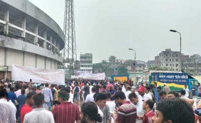 Dhaka Metropolitan South unit BNP holds a mass procession on Friday afternoon to press home their one-point demand on Friday, August 11, 2023. Photo Credit: Dhaka Tribune