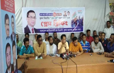 Khulna district unit BNP holds a meeting at their party office in Khulna on Monday as part of their extensive preparation as the party is set to hold a 160-km road march, September 25, 2023. Photo: Dhaka Tribune