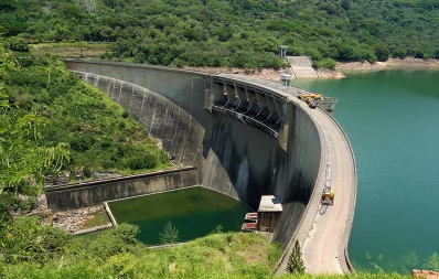 Victoria Dam, Sri Lanka. Photo: Wikimedia Commons