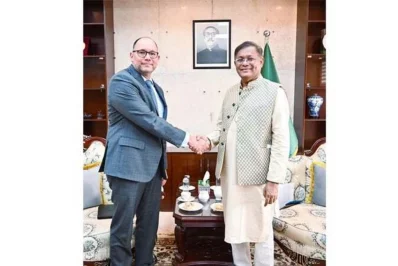 Foreign Minister Dr Hasan Mahmud greets US Ambassador Peter Haas in a meeting at the ministry in Dhaka on Wednesday, January 17, 2024. Photo: BSS