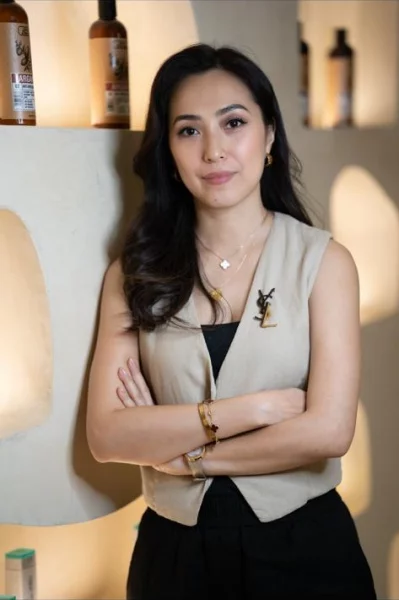 Naureen Hassan, founder and senior stylist of Studio Salon