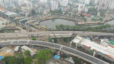 The exit ramp of the Dhaka Elevated Expressway`s Karwan Bazar section, in front of the Bangladesh Film Development Corporation (BFDC), opens to traffic on Wednesday, March 20, 2024. Photo: Mahmud Hossain Opu/Dhaka Tribune