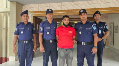 A man involved in trafficking bear cubs has been arrested from Alikadam upazila of Bandarban recently. Photo: Dhaka Tribune