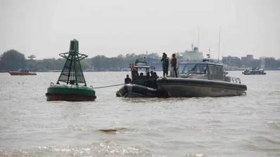 Members of the Bangladesh Navy during the rescue operation of the Bangladesh Air Force Yak-130 jet trainer, that crashed in Patenga, Chittagong, on Thursday, May 9, 2024. Photo: Dhaka Tribune
