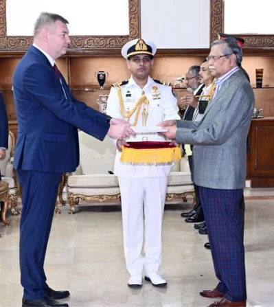 Shahabuddin receives credentials from newly appointed foreign officials