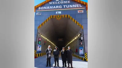 Prime Minister of India Narendra Modi posing for photos during the inauguration of the Z-Morh tunnel, on January 13, 2025. Photo: AFP