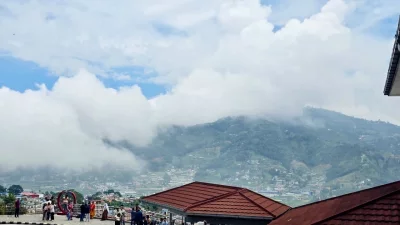 Image shows the scenic, cloud-covered Chandragiri Hills in Kathmandu. Photo: Yousha Tashfi/Dhaka Tribune.
