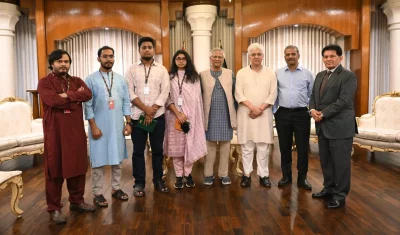 Chief Adviser Professor Muhammad Yunus holds a meeting with leaders of National Citizen Party at the State Guest House Jamuna on Sunday. Photo: CA Press Wing