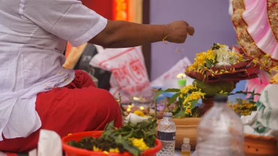 Saraswati Puja begins with offerings at 76 pavilions at DU Jagannath Hall. Photo: Samsuddoza Nabab/Dhaka Tribune