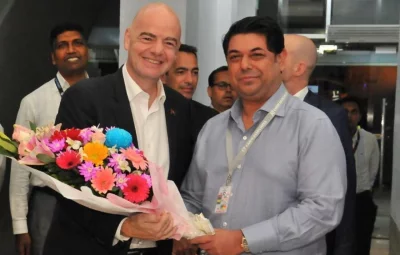 Fahad Karim welcomes FIFA President Gianni Infantino during his visit to Bangladesh in 2019