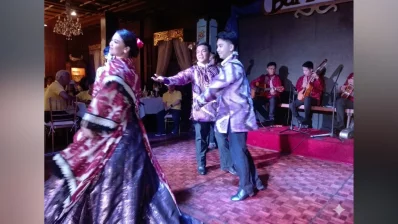 Dancers performing at Barbara`s Heritage Restaurant in Manila. The performers are dressed in traditional Filipino attire, featuring the Barong Tagalog for men and elaborate Filipina gowns for women. Photo: Dhaka Tribune/Collected