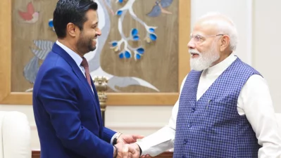 Indian Prime Minister, Narendra Modi, and AirTrunk Founder and CEO, Robin Khuda, shaking hands after a meeting in New Delhi. Photo: X handle of Indian premier.
