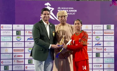 Nadira Ema receives best player award