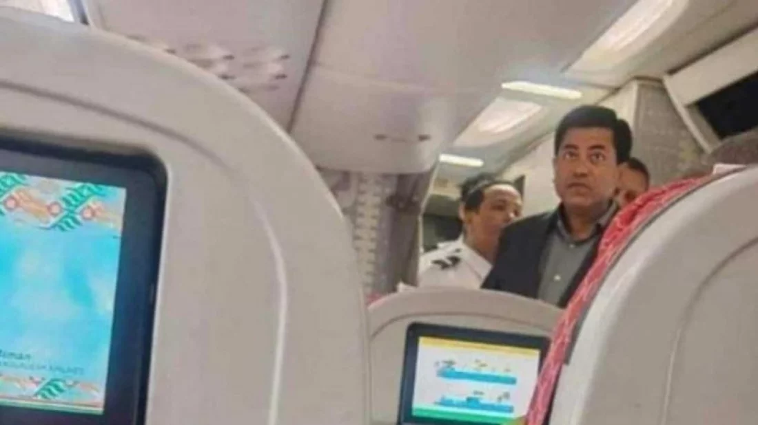 Dhaka South City Corporation (DSCC) Mayor Barrister Sheikh Fazle Noor Taposh is seen on a Biman flight on Saturday, August 3, 2024. Photo: Collected