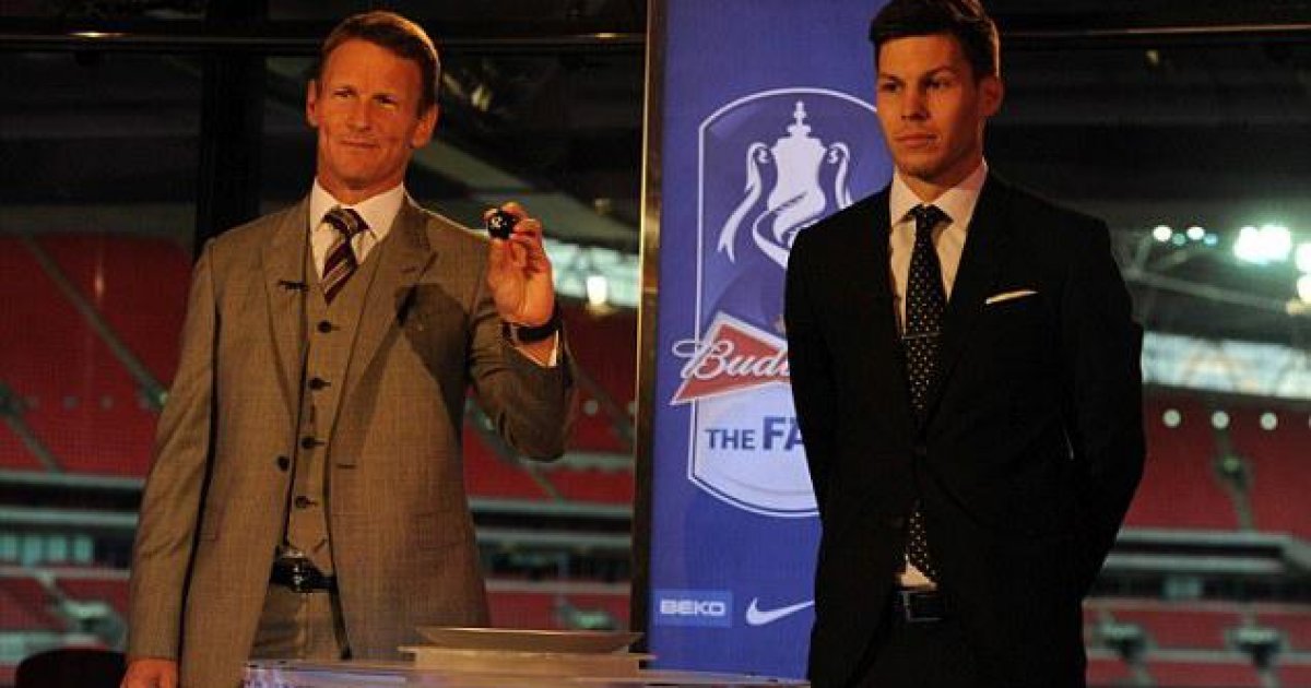 United Great Sheringham s Son Joins Saif Sporting united-great-sheringham-s-son-joins-saif-sporting