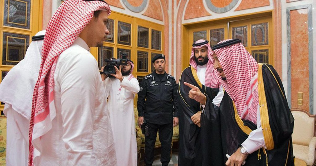 Saudi King, Crown Prince Meet Khashoggi Family