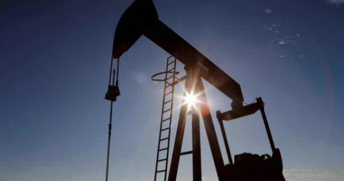 Oil rises after US inventories draw, optimism of economic recovery