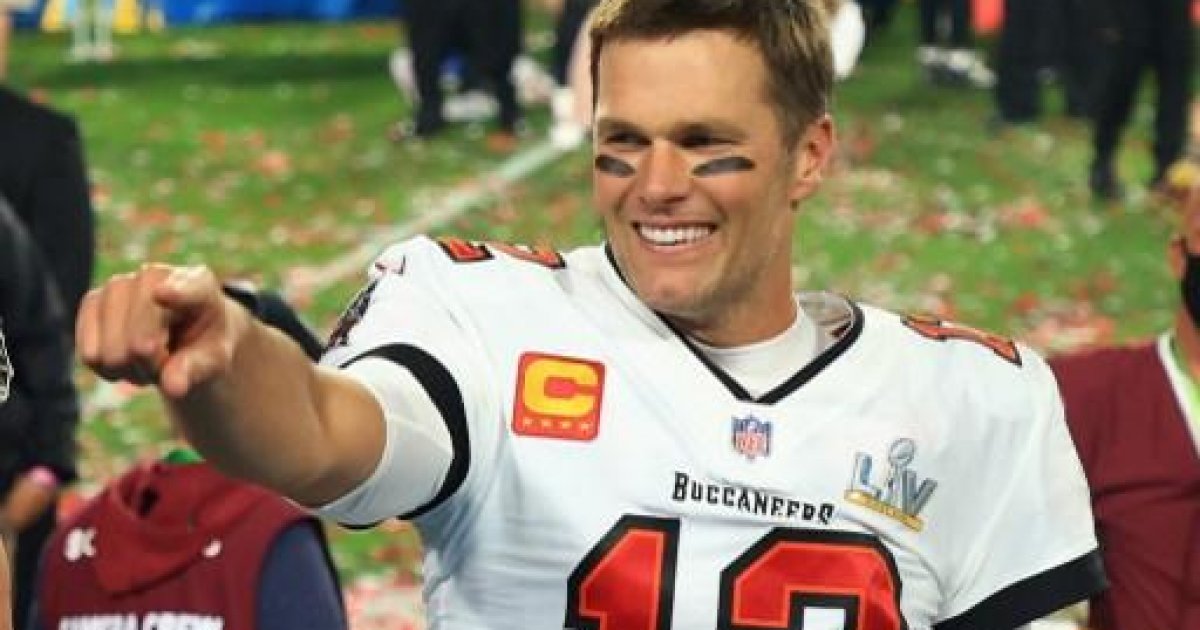 Tom Brady Tampa Bay Buccaneers 7x Super Bowl Champion Thematic