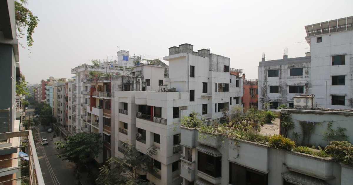 Middle Class Flat Plots, flats beyond reach of middle-class
