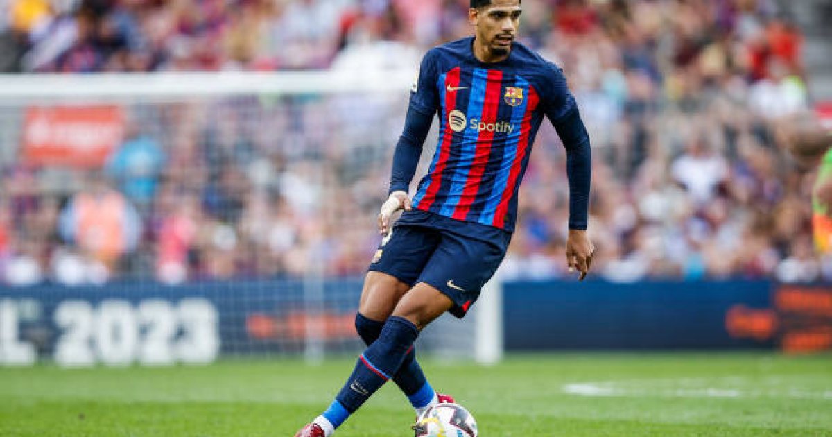 Barcelona defender Araujo to miss Uruguay friendlies due to thigh injury