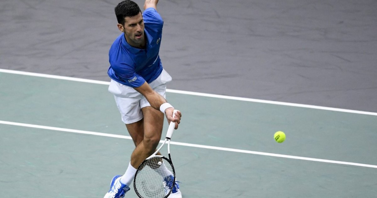 Djokovic stunned in Paris Masters final