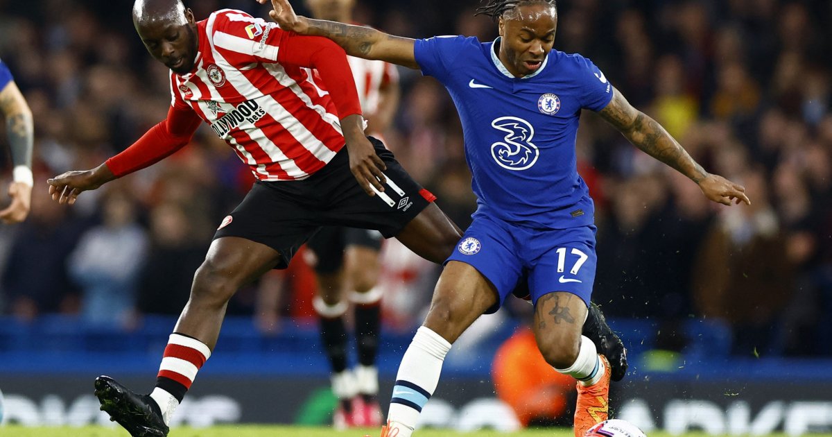 Sterling: Chelsea players baffled by poor form