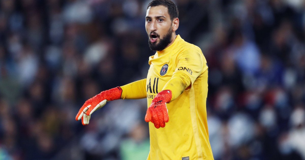 PSG keeper Donnarumma tied up during break-in at Paris home