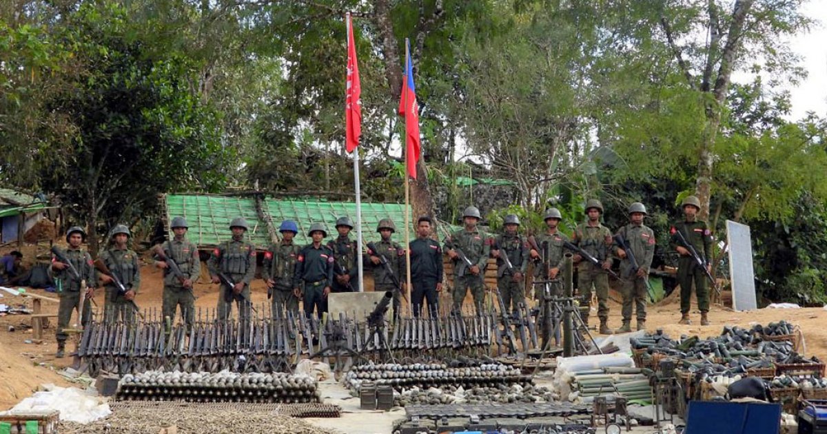 Myanmar rebels take control of key town near Chinese border