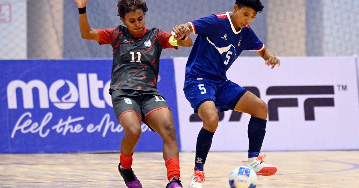 Bangladesh women dominate Nepal 3–0 to move top of table