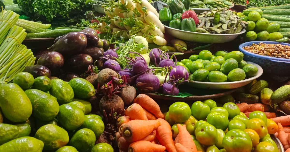 Spiraling prices of daily essentials at Ramadan&rsquo;s onset