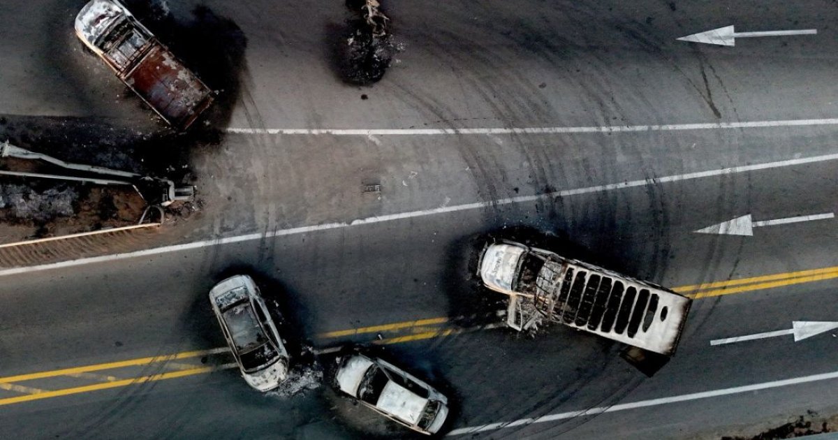 Mexico’s Jalisco cautiously tries returning to normal after cartel violence