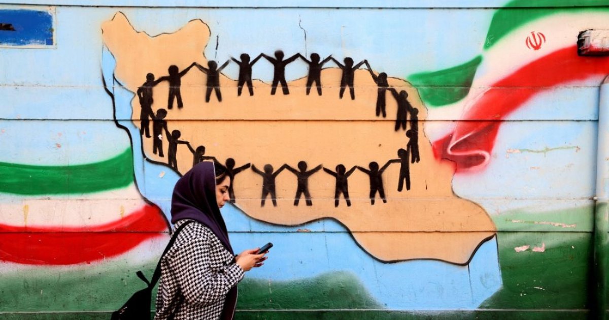 Iran insists not seeking nuclear weapon ahead of US talks