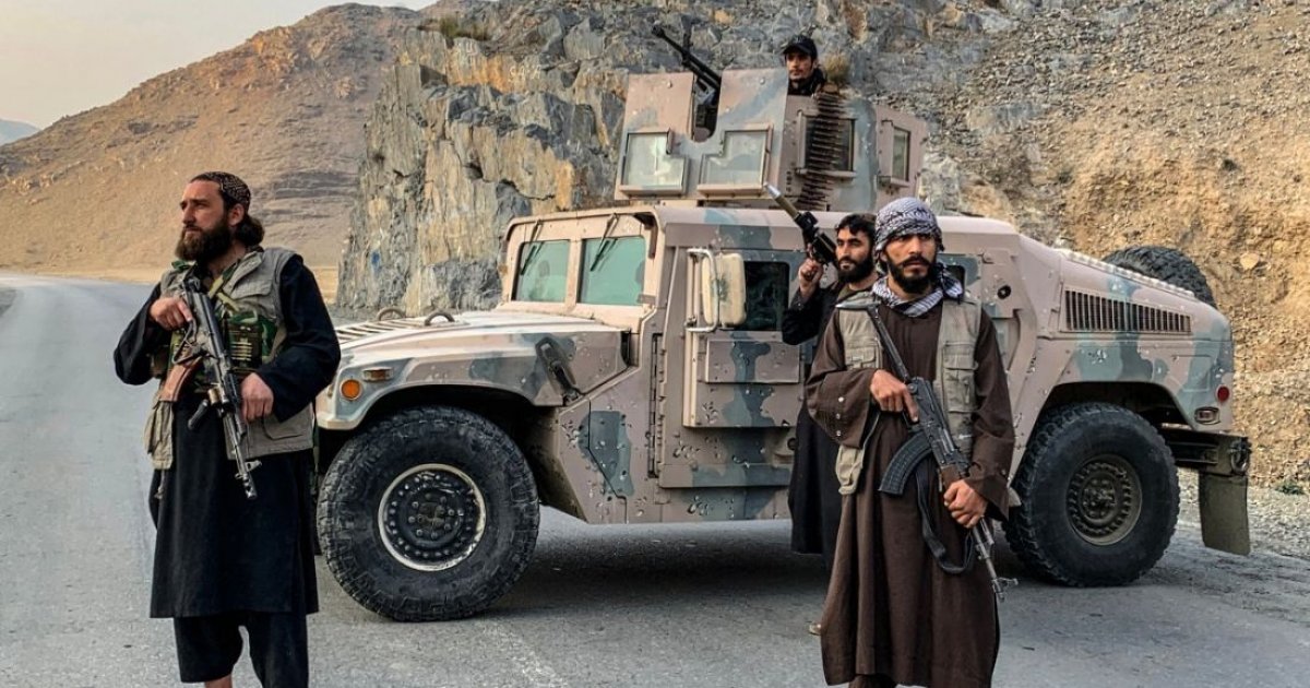 Pakistan strikes Afghan targets, claims 300+ killed in border clashes