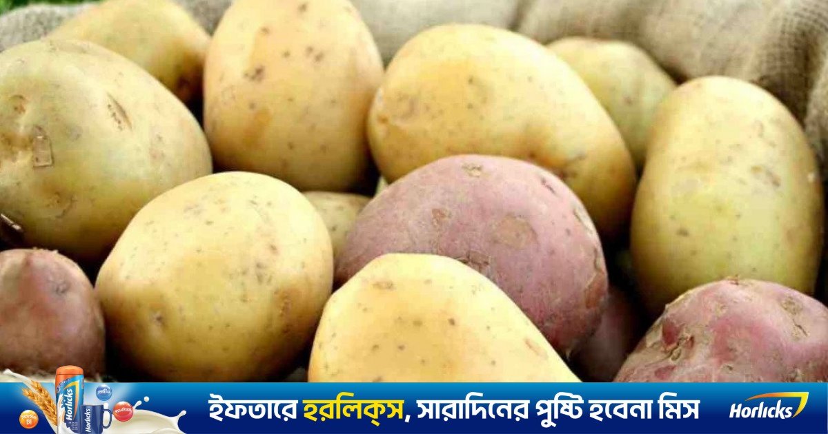 300 more tons of Indian potatoes enter Bangladesh through Benapole