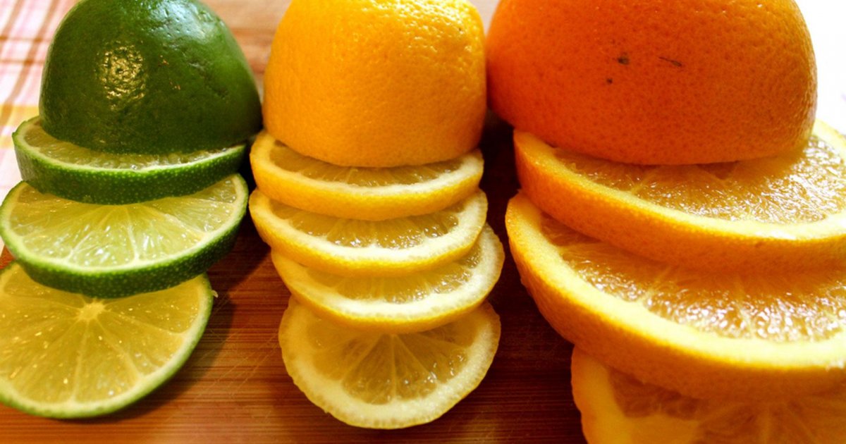 Intake of citrus fruits prevents kidney stones