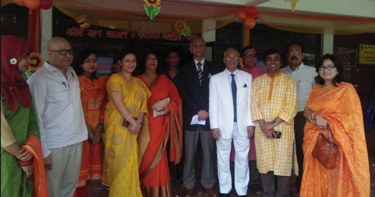 DU journalism department honours former teachers, new students