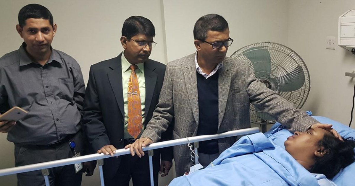Obaidul Quader visits stabilized Ivy at Labaid Hospital