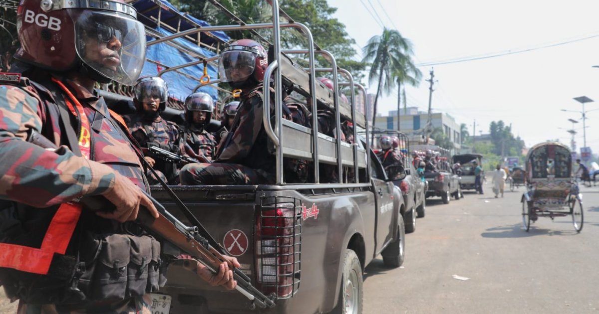 6 BGB platoons deployed around Jamuna amid pay-scale protest