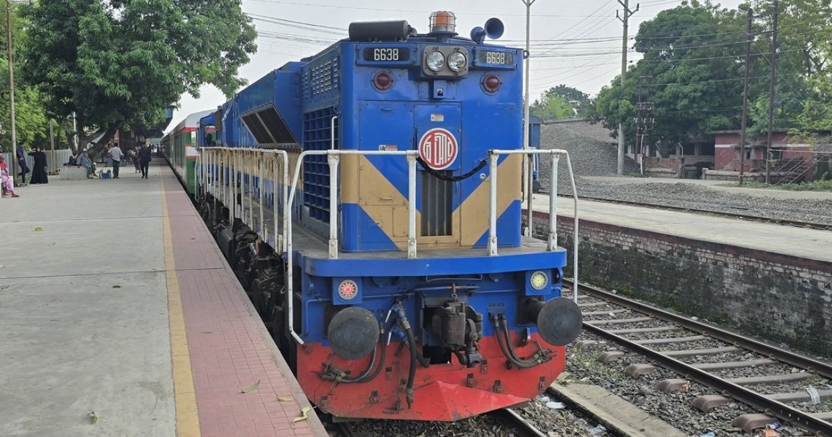 Rail service between Sylhet-Dhaka-Chittagong restored after 4hrs