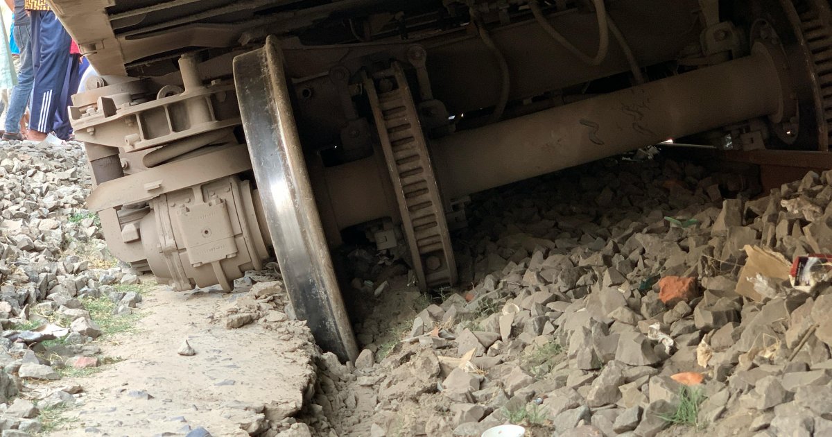 Train movement on Dhaka–Sylhet–Chittagong route resumes after eight hours