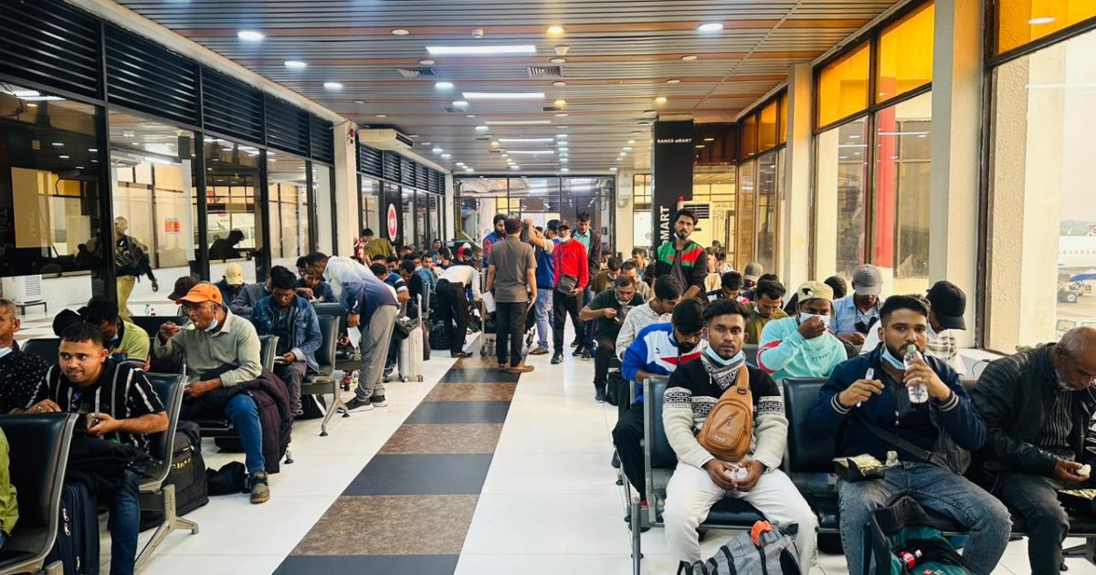 174 Bangladeshis return home from Libya