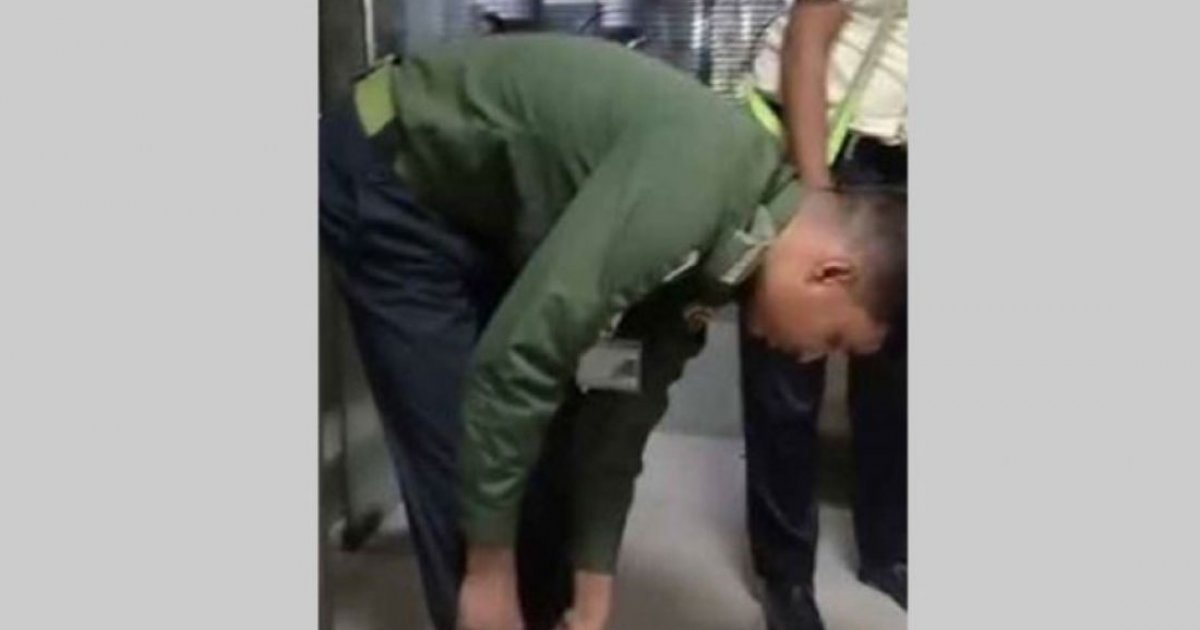 Ansar member dismissed for stealing 15 phones from airport