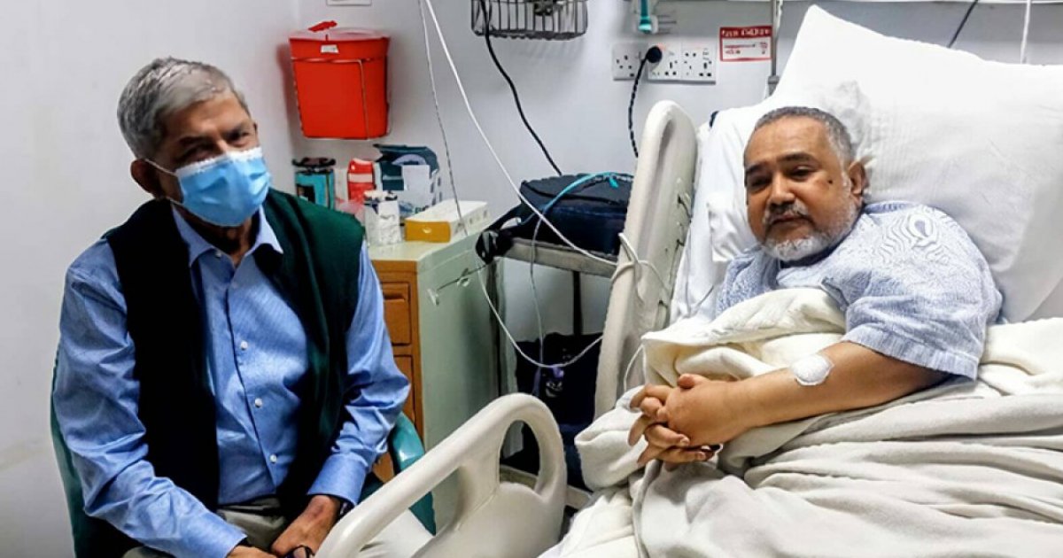 Fakhrul visits ailing Jamaat nayeb-e-ameer Taher at hospital