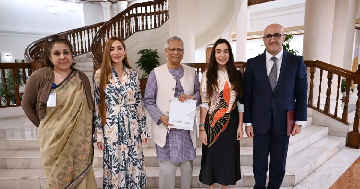 CA Yunus seeks stronger trade, energy ties with Azerbaijan