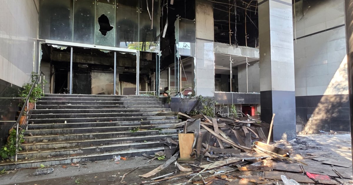 Government condemns attacks on journalists, vows justice