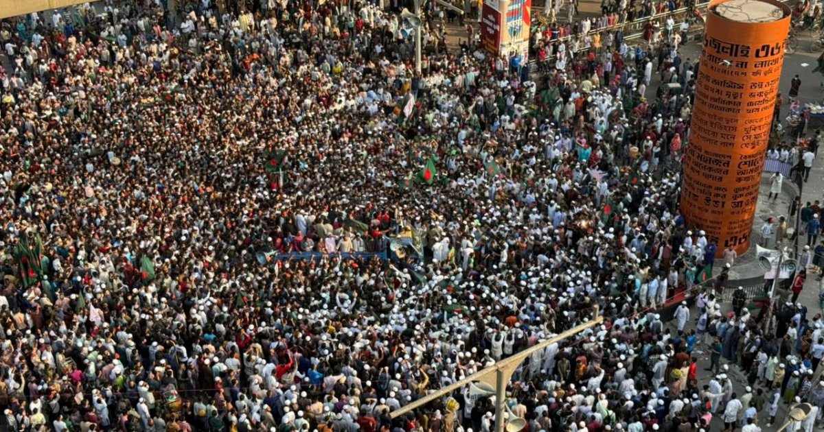 Shahbagh becomes epicenter of mourning, protest over Osman Hadi&rsquo;s killing