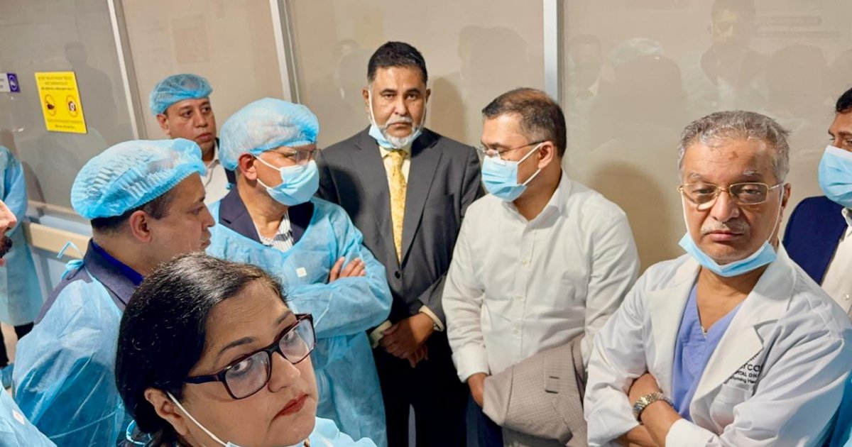 Tarique Rahman visits Evercare Hospital to see ailing mother