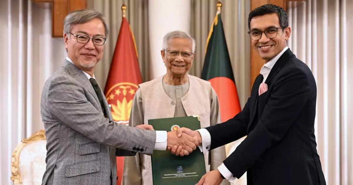 Prof Yunus: Ocean a major asset, yet it's increasingly polluted