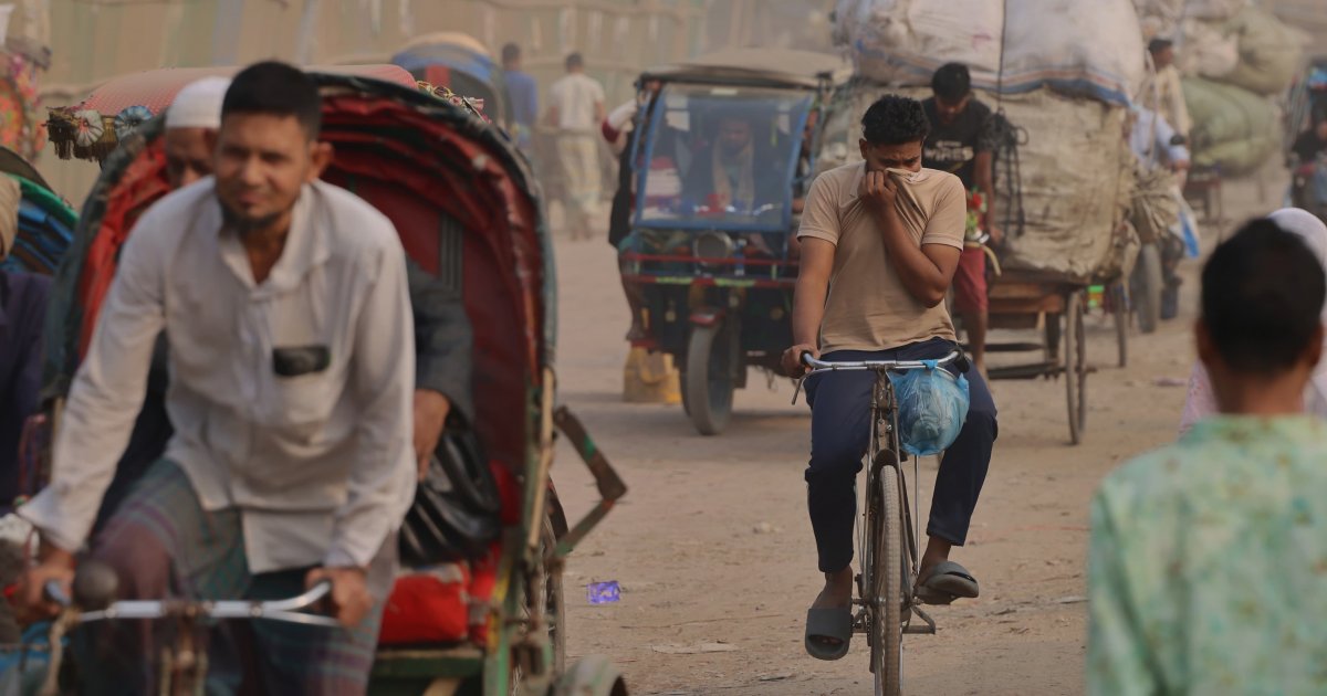 Dhaka’s air quality ranks third worst globally Sunday morning